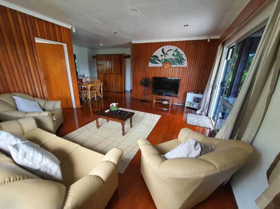 Loverly 3 Bedroom Rental Pool Outdoor Area Upper Suva Extérieur photo