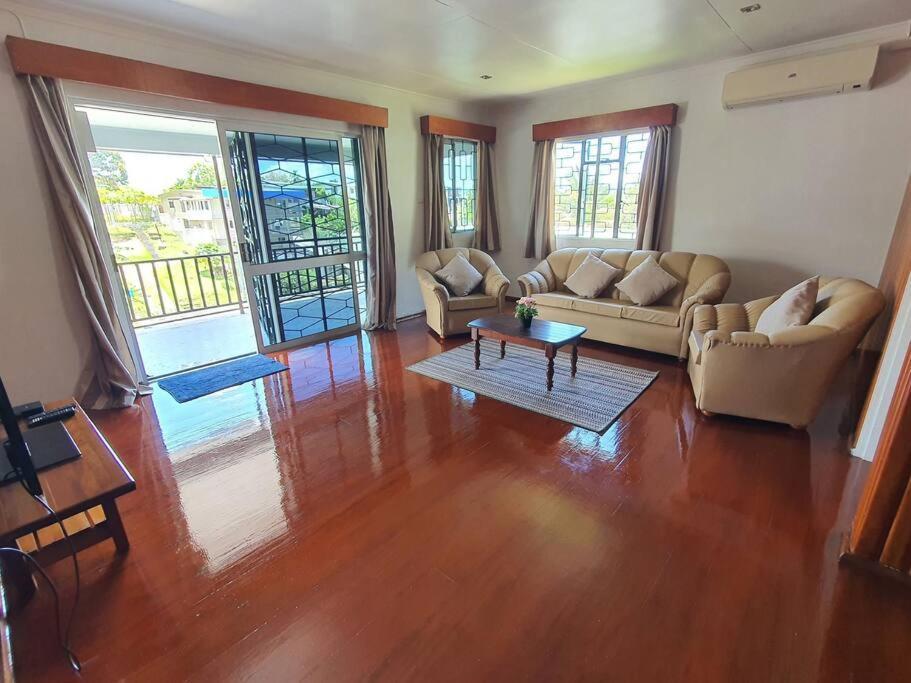 Loverly 3 Bedroom Rental Pool Outdoor Area Upper Suva Extérieur photo